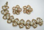Hobé - Hobe' Faux Pearl Ribbon Bracelet Set