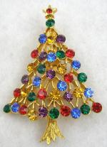Christmas/Holiday Jewelry - Jonette Jewelry (J.J.) Christmas Tree Brooch
