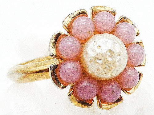 Rings - Avon Pink Bead Flower Ring