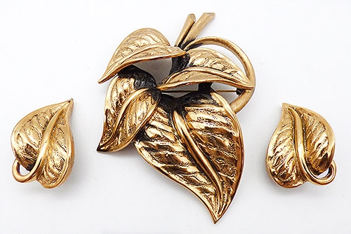 Sets & Parures - Tortolani Gold Leaves Brooch Set