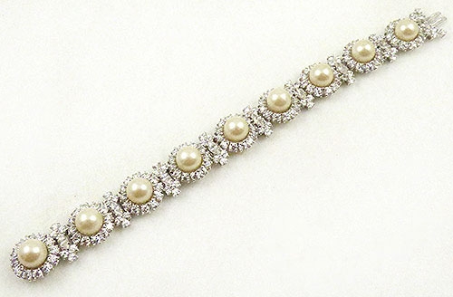 Pearl Jewelry - Countess Madeleine Pearl Bracelet