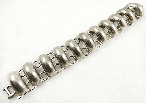 Mid-Century Modern - Modernist Domed Silver Tubes Bracelet