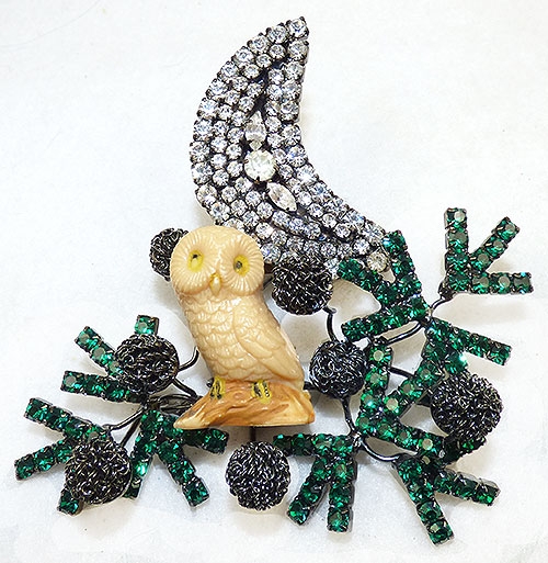 Figural Jewelry - Birds & Fish - Lawrence Vrba Owl  in Tree Brooch 