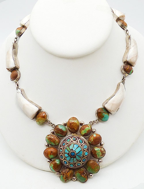 Turquoise Jewelry - Southwest Style Sterling Turquoise Claw Necklace