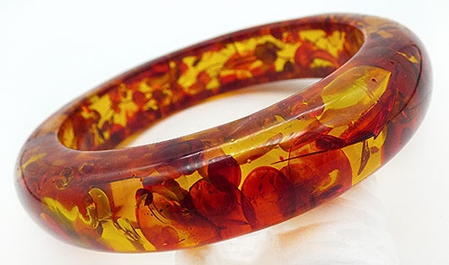 Trend 2022: Natural Earthy Jewelry - Natural Baltic Amber Bangle Bracelet