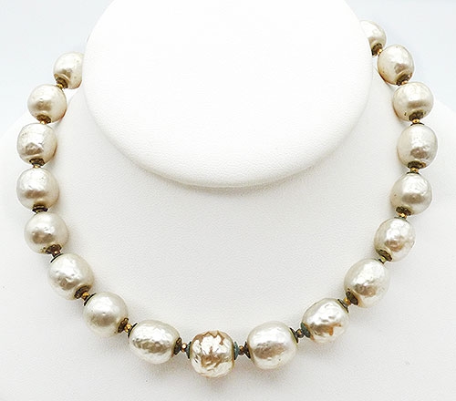 Pearl Jewelry - Miriam Haskell Glass Pearl Necklace