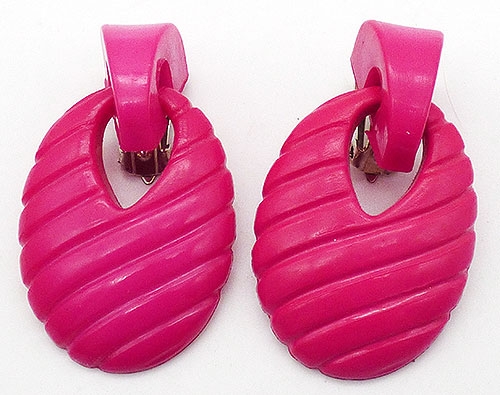 Trend Spring 2022: Saturated Color Jewelry - Fuchsia Pink Door Knocker Earrings