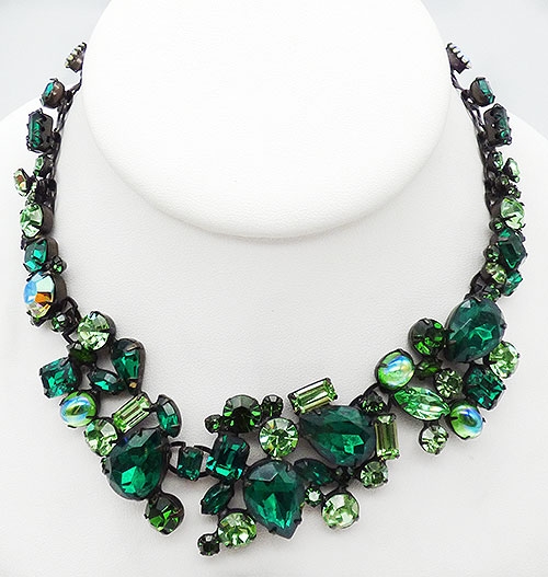 Necklaces - Emerald Green Rhinestone Japanned Necklace