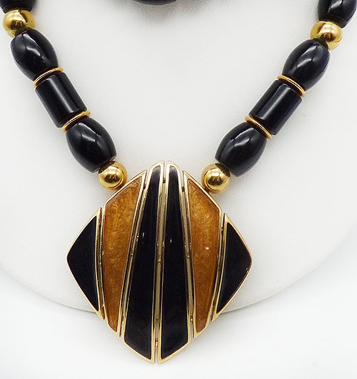 Trifari Black and Gold Necklace 