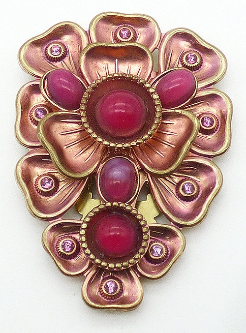 Czechoslovakia - Neiger Czech Pink Heart Petals Dress Clip