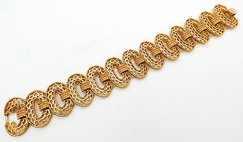 Bracelets - Trifari Lacy Gold Tone Link Bracelet