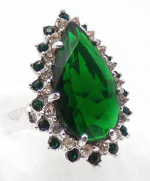 Rings - Emerald Glass Teardrop HGE Ring