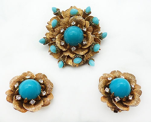 Sets & Parures - Gold Tone Turquoise Cabochon Flower Brooch Set