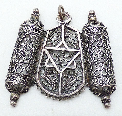 Jewish Jewelry/Judaica - Sterling Filigree Star of David Torah endantP