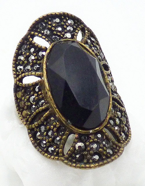 Marcasite Jewelry - Black Glass and Marcasite Ruffle Ring