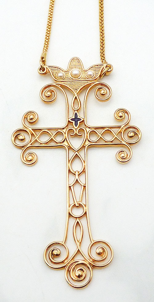 Crosses - Sarah Coventry 1977 Gold Tone Cross Necklace
