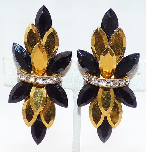 Trend Fall Winter: Chunky and Statement Earrings - Black and Gold Arum Navette Earrings